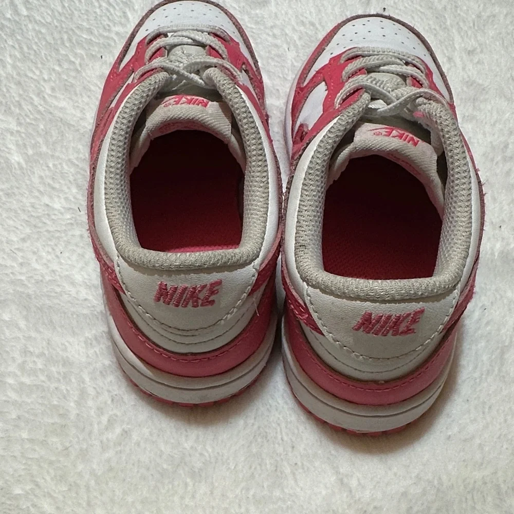 Nike Kids Sneakers in Pink and White size 10 VGUC - Picture 4 of 5